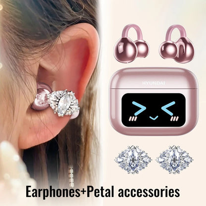 EchoGrip™ M100 ENC Ear Clip Earphones – Style, Sound, and Smart Control.